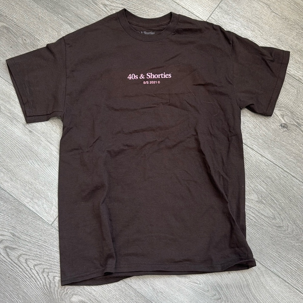 40s and shorties brown medium T-shirt